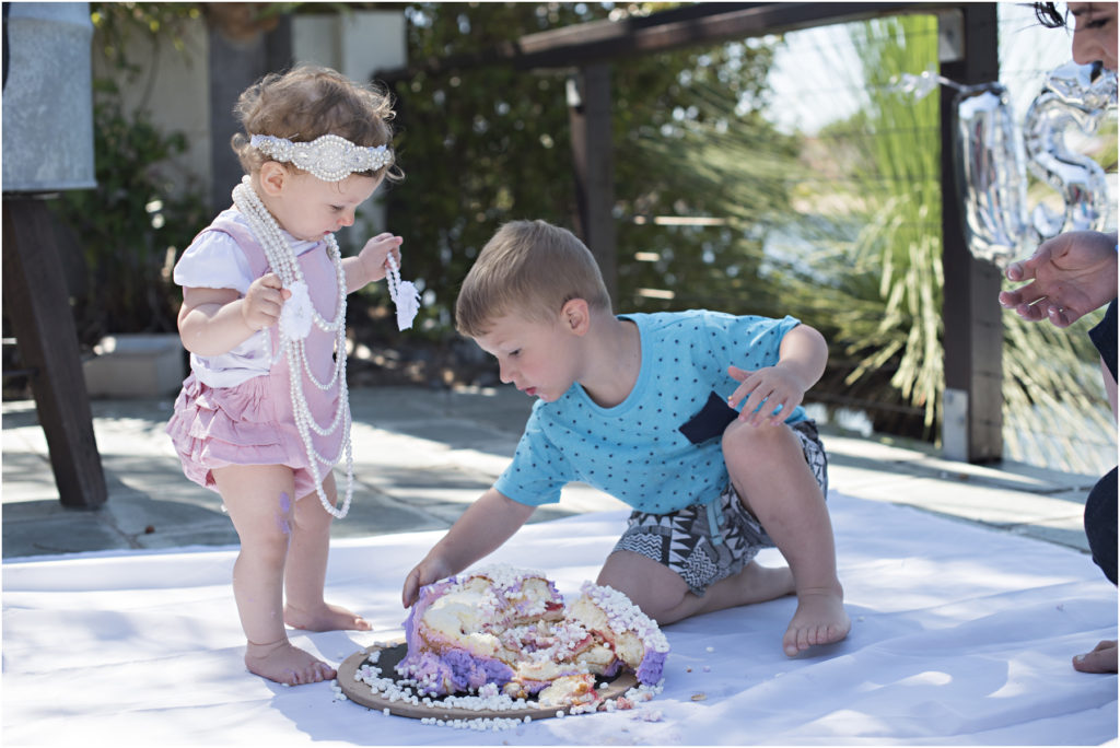 Cake Smash, Gold Coast Family Photographer, Gold Coast Childrens Photographer, Angie Duncan Photography, www.angieduncan.com.au