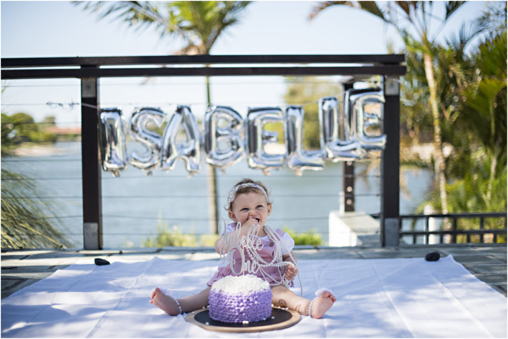 Cake Smash, Gold Coast Family Photographer, Gold Coast Childrens Photographer, Angie Duncan Photography, www.angieduncan.com.au