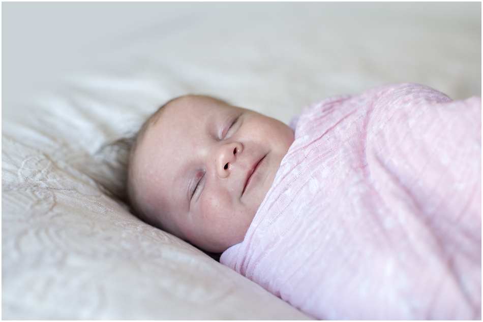 Camden Newborn Photographer, Camden Family Photographer, www.angieduncan.com.au